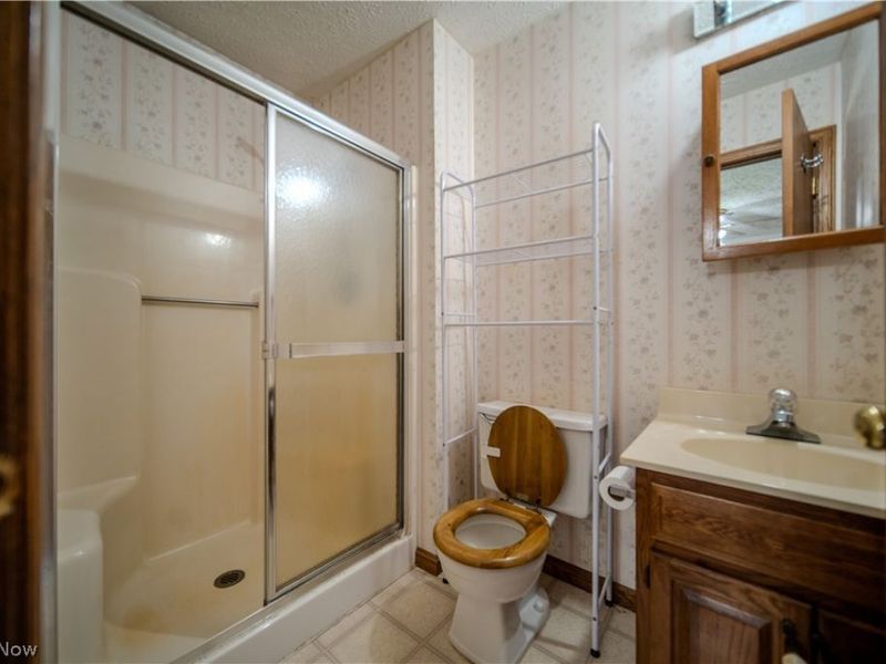 3192 Dewalt Drive, Green, OH 44312 Photo 24