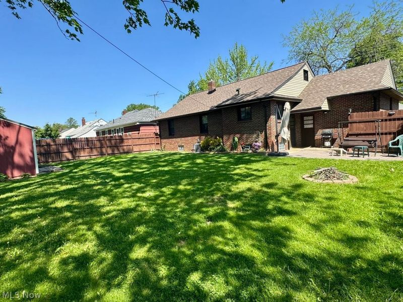 Elyria, OH 44035 Photo 16