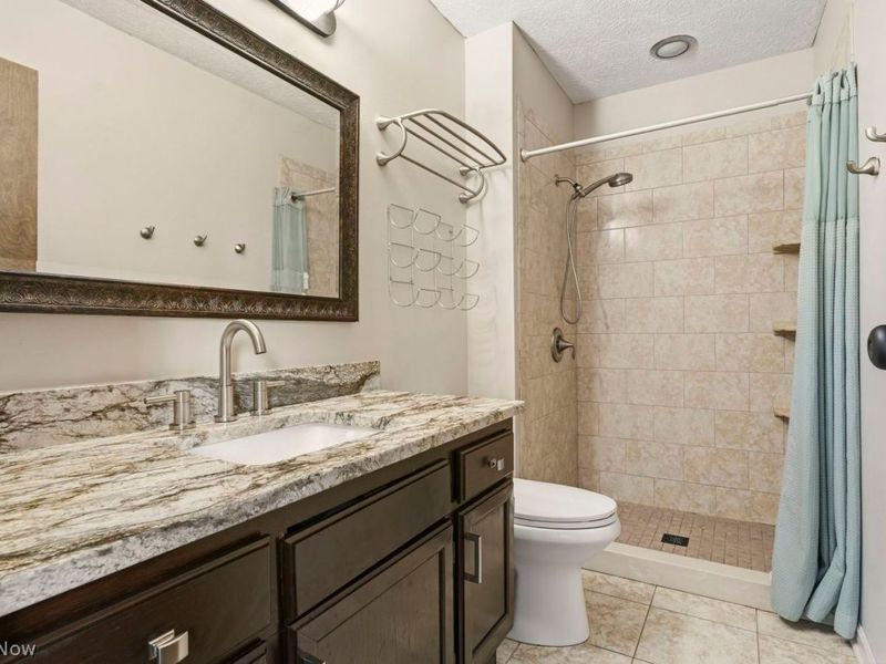 5460 Echodell Avenue NW, North Canton, OH 44720 Photo 11