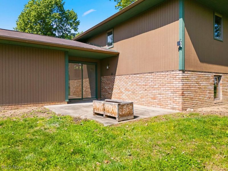 5460 Echodell Avenue NW, North Canton, OH 44720 Photo 23