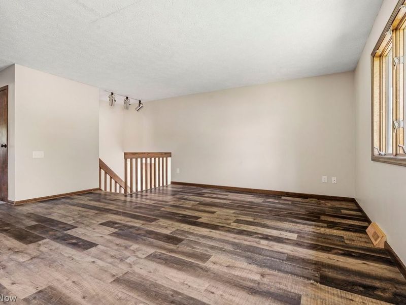 5460 Echodell Avenue NW, North Canton, OH 44720 Photo 5