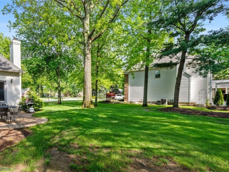 359 Williamsburg Drive , Avon Lake, OH 44012 Photo 38