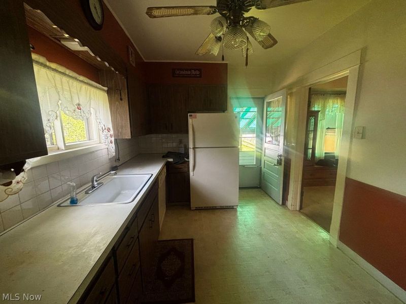 4325 Ardmore Avenue , Cleveland, OH 44109 Photo 10