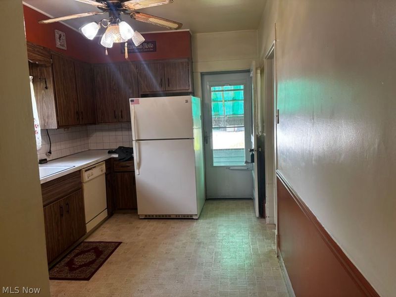 4325 Ardmore Avenue , Cleveland, OH 44109 Photo 8