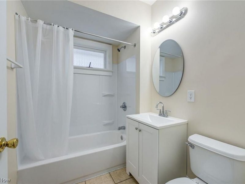 2085 Chesterland Avenue , Unit UP, Lakewood, OH 44107 Photo 15