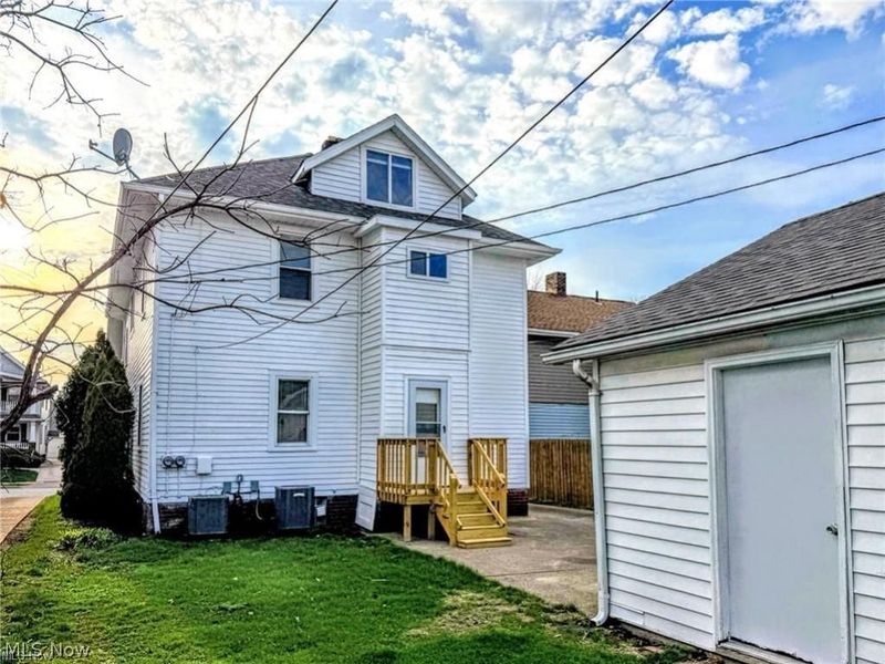 2085 Chesterland Avenue , Unit UP, Lakewood, OH 44107 Photo 24