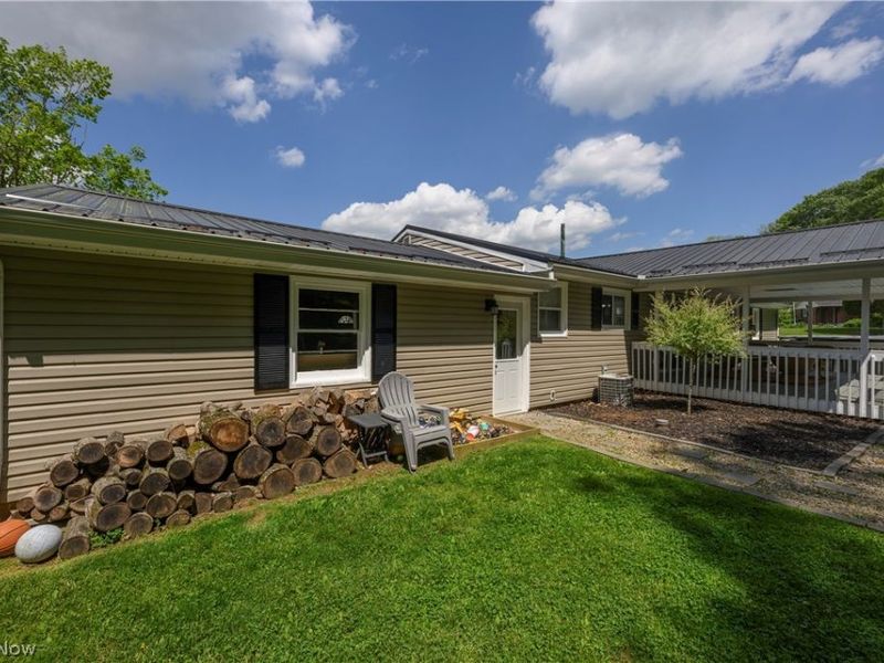 6105 Wolf Run Road SE, Dennison, OH 44621 Photo 10