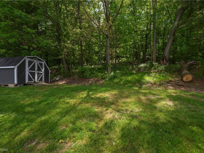 6105 Wolf Run Road SE, Dennison, OH 44621 Photo 8
