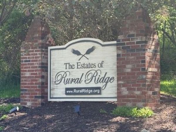 1003 Rural Ridge Dr , Cheswick, PA 15024