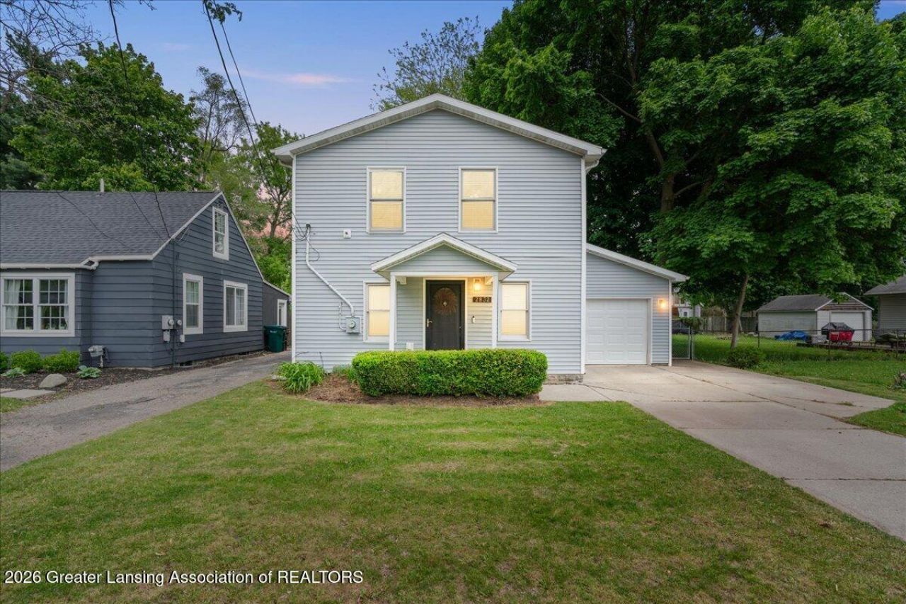 2832 Mildred Street, Lansing, MI 48906 Main Photo