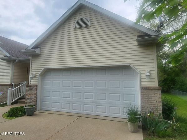 1992 Summit Street, Holt, MI 48842