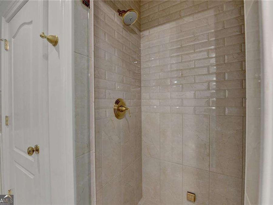 Property Image 80