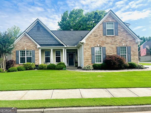 10 Village Park Drive, Newnan, GA 30265