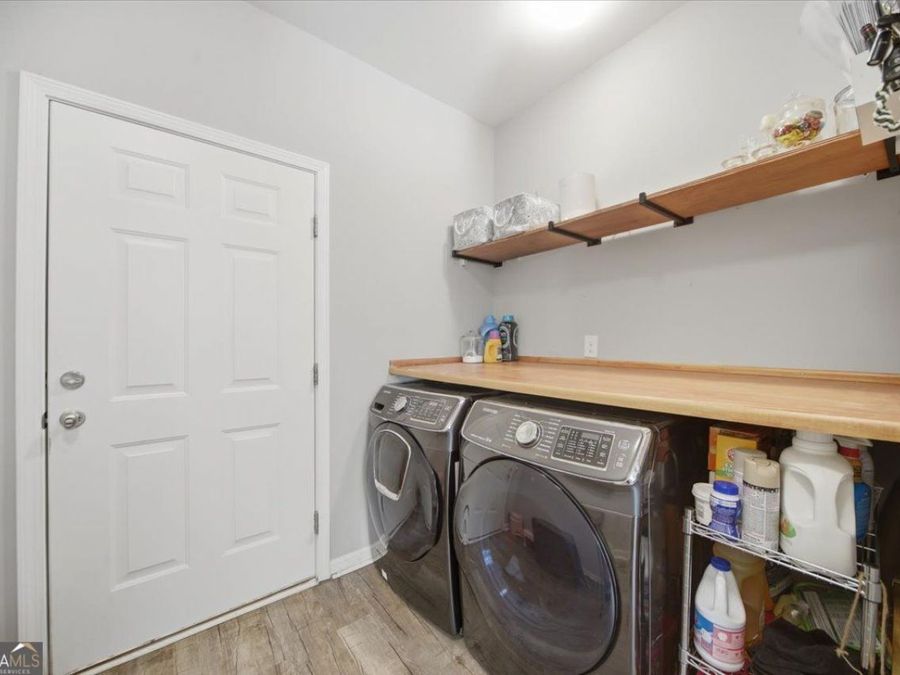 Property Image 33