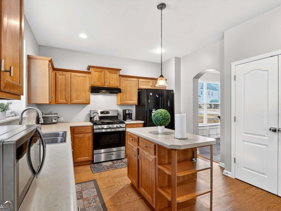 Property Image 6
