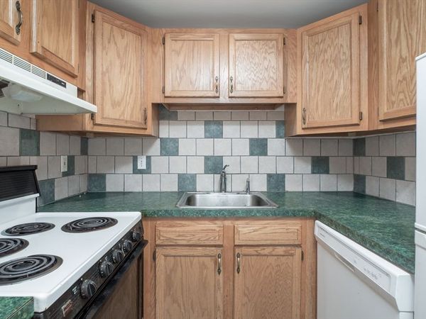 50 Columbus, Unit 4, Somerville, MA 02143