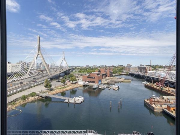 100 Lovejoy Wharf, Unit 10-E, Boston, MA 02114
