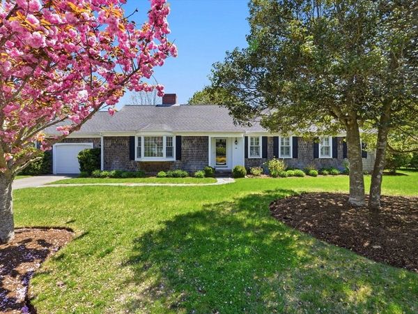 26 Camelot Rd, Yarmouth, MA 02675