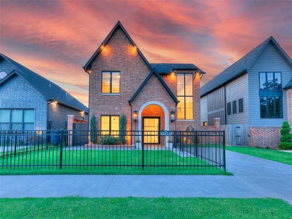 1129 NW 42nd Street, Oklahoma City, OK 73118