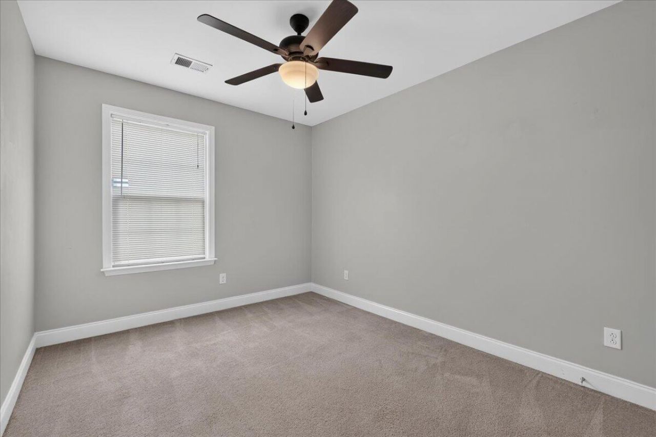 1065 Bennington Drive Photo 27