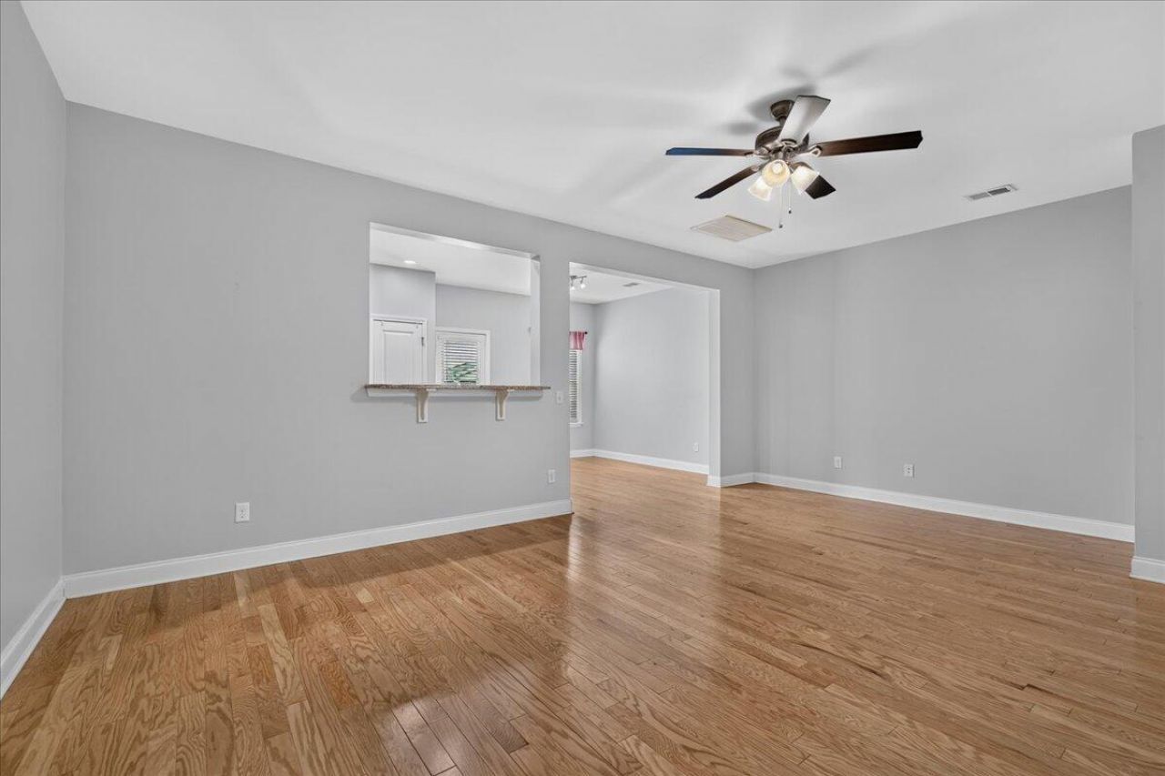 1065 Bennington Drive Photo 35