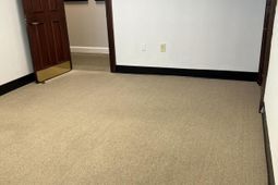 211 King Street  photo 4