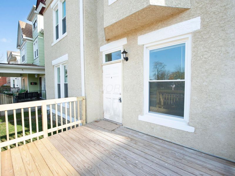 1404 Indianola Avenue, Columbus, OH 43201 Photo 2