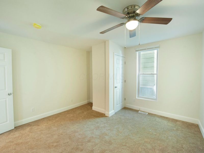 1404 Indianola Avenue, Columbus, OH 43201 Photo 23