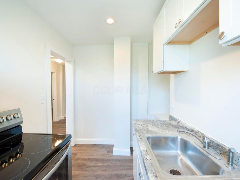 1404 Indianola Avenue, Columbus, OH 43201 Photo 27