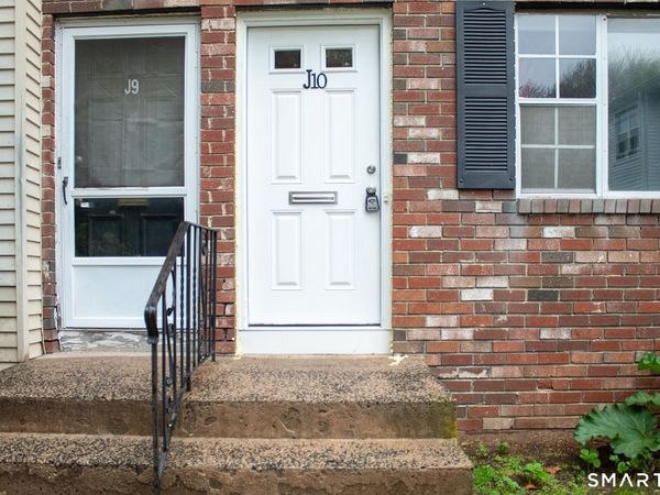 10 Georgetown , Unit J, Enfield, CT 06082
