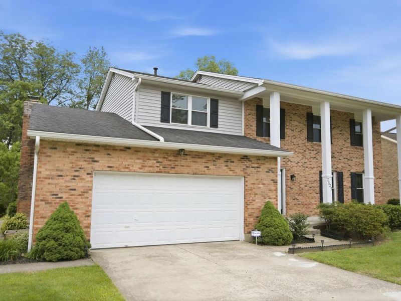 7325 Cannon Court, West Chester, OH 45069 Photo 2