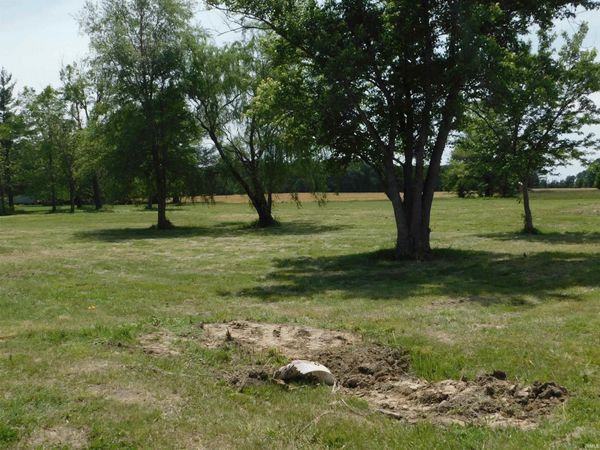 55 S Bilyeu Road, Campbellsburg, IN 47108