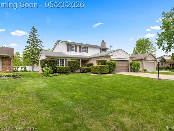 6873 Carriage Hills Drive , CANTON, MI 48187