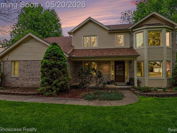 10100 Abrams Fork, Brighton Twp, MI 48114