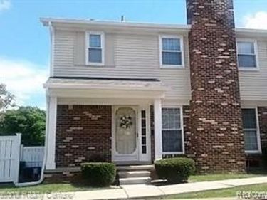 42106 Gladwin Street, Novi, MI 48167