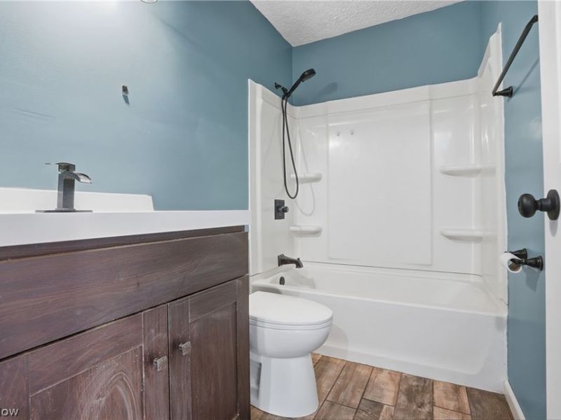 2708 19th Street NE, Canton, OH 44705 Photo 12