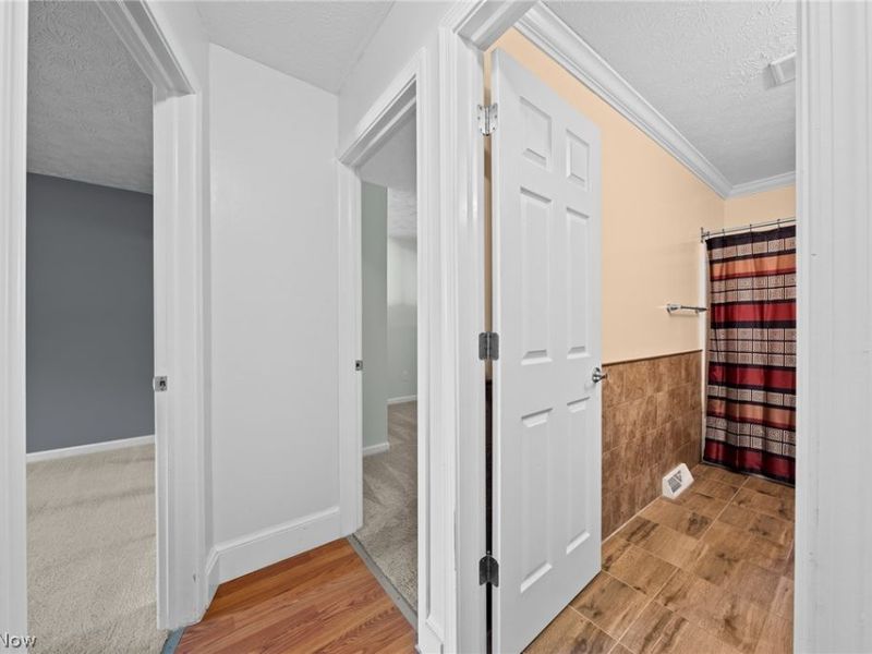 34605 Glen Drive , Eastlake, OH 44095 Photo 16