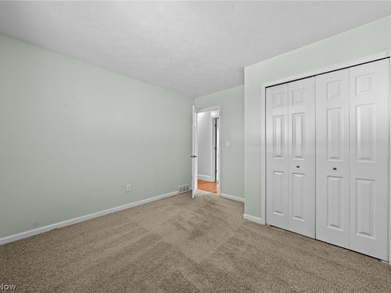 34605 Glen Drive , Eastlake, OH 44095 Photo 21