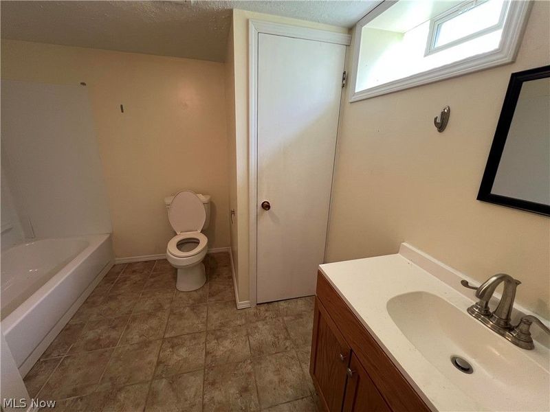 25716 Westwood Road, Westlake, OH 44145 Photo 24