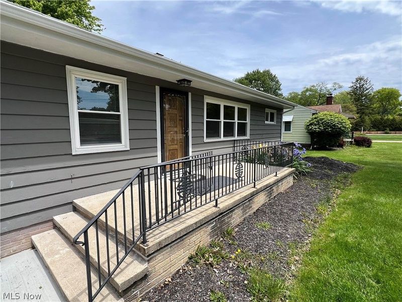 25716 Westwood Road, Westlake, OH 44145 Photo 3