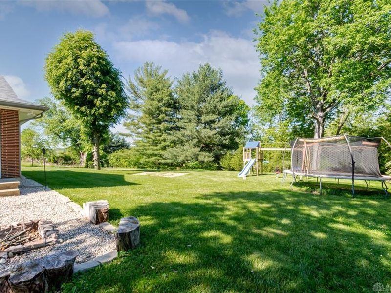 5665 Little Sugar Creek Road, Sugarcreek Township, OH 45440 Photo 36