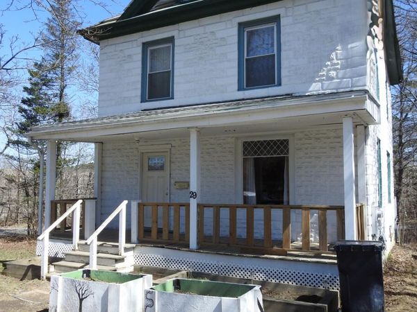 29 Princeton Street, Bangor, ME 04401