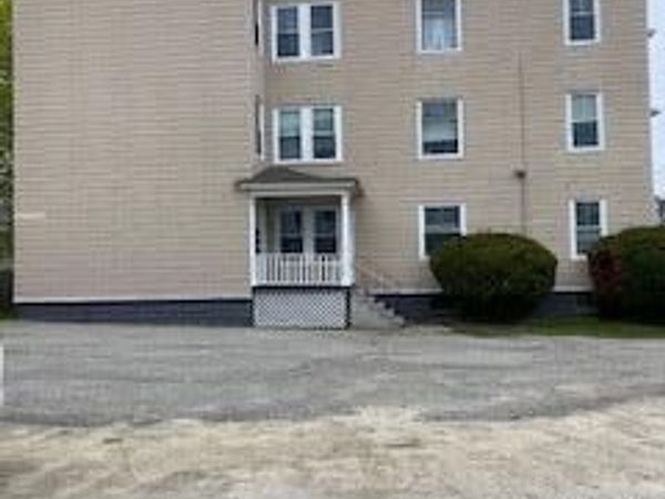 7 Shawmut Street, Unit 4, Lewiston, ME 04240