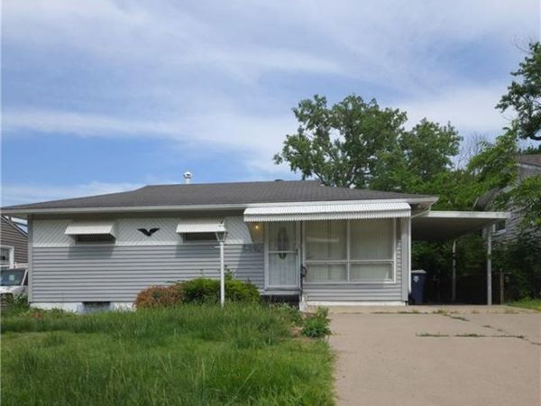 4633 Lawn Avenue, Kansas City, MO 64130