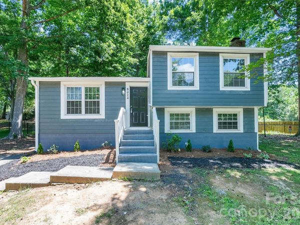 8424 Othello Place, Charlotte, NC 28227