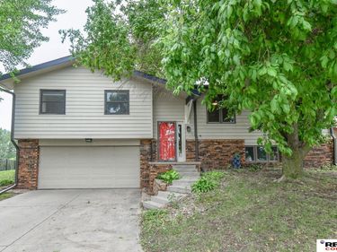 821 W Harvest Drive , Lincoln, NE 68521