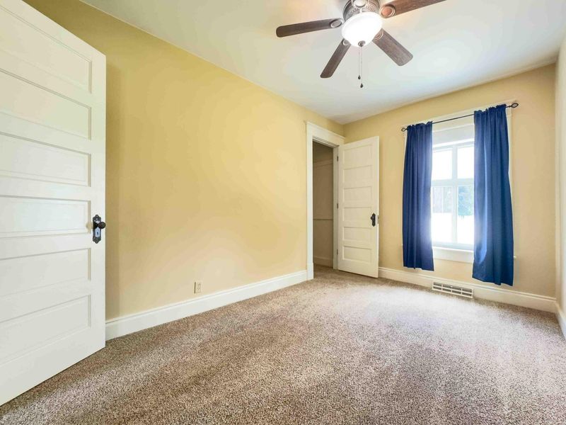 105 S Pine Street, Wapakoneta, OH 45895 Photo 20