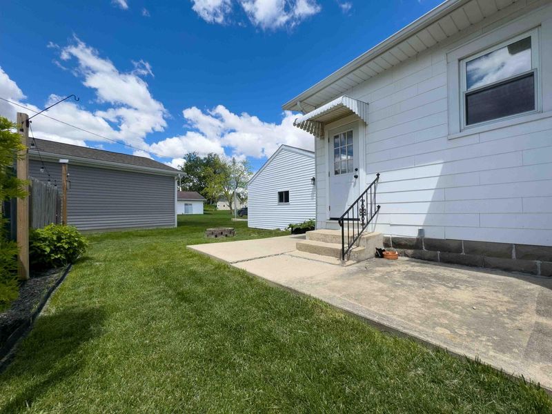 105 S Pine Street, Wapakoneta, OH 45895 Photo 37