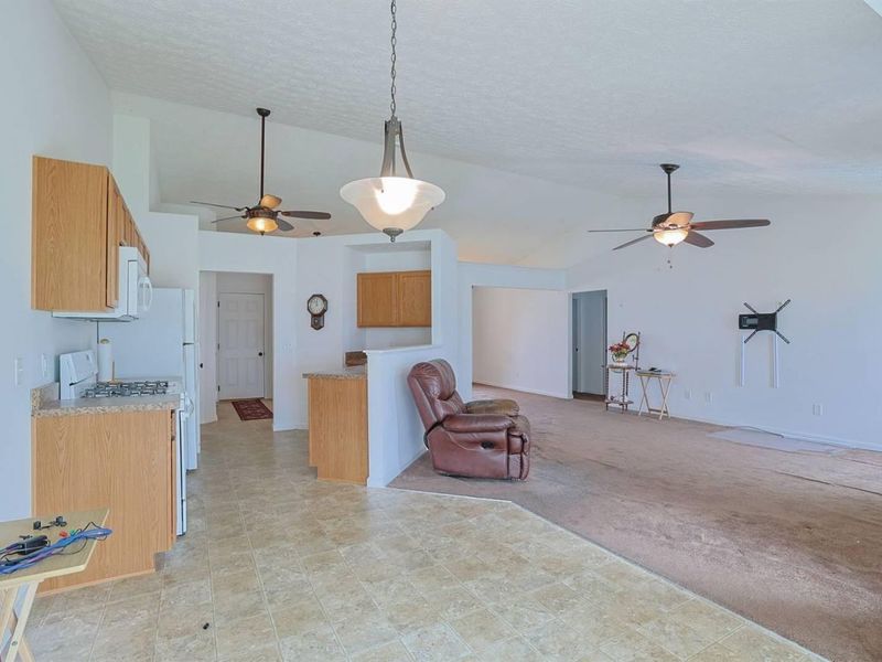 4281 Bergamot Drive, Tipp City, OH 45371 Photo 15