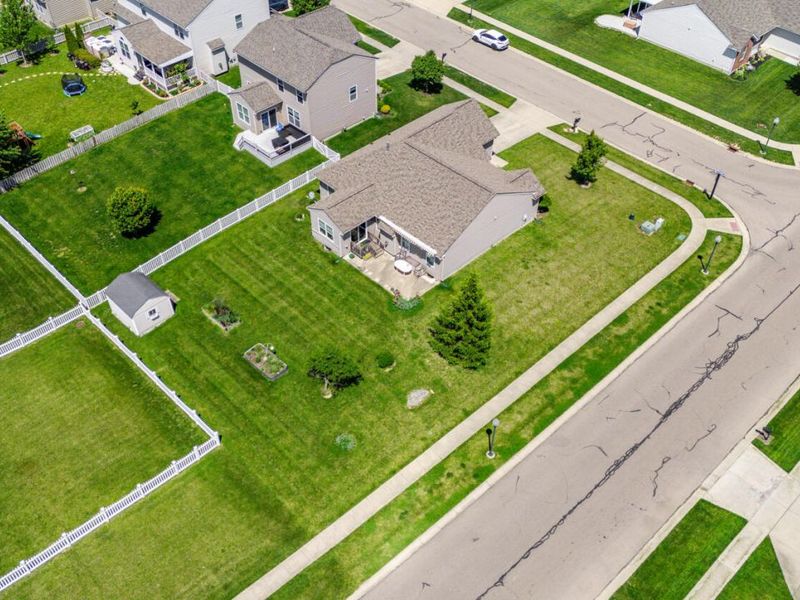 4281 Bergamot Drive, Tipp City, OH 45371 Photo 33